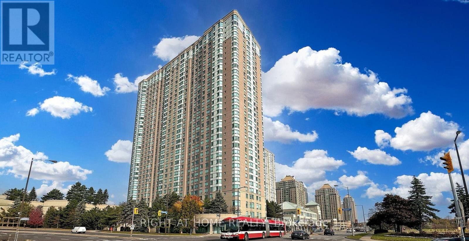 Property Photo:  68 Corporate Drive 1229  ON M1H 3H3 