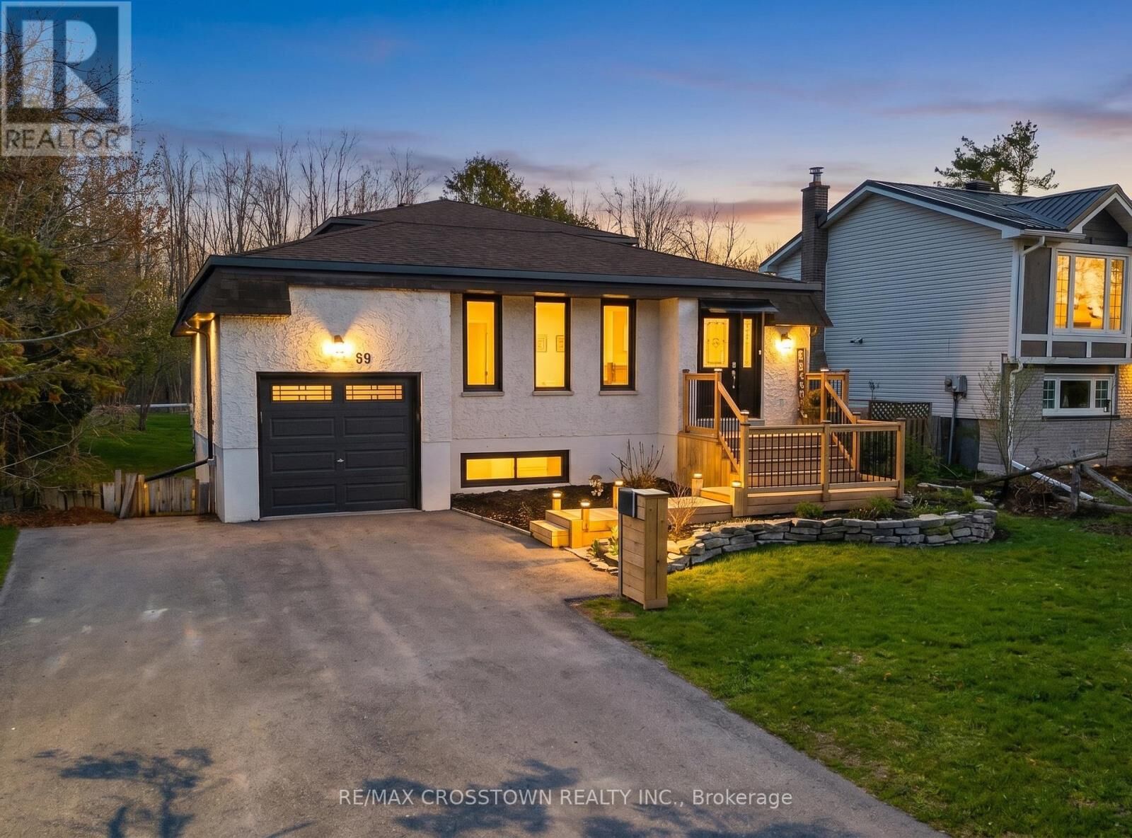 Property Photo:  59 Lankin Boulevard  ON L3V 6T1 