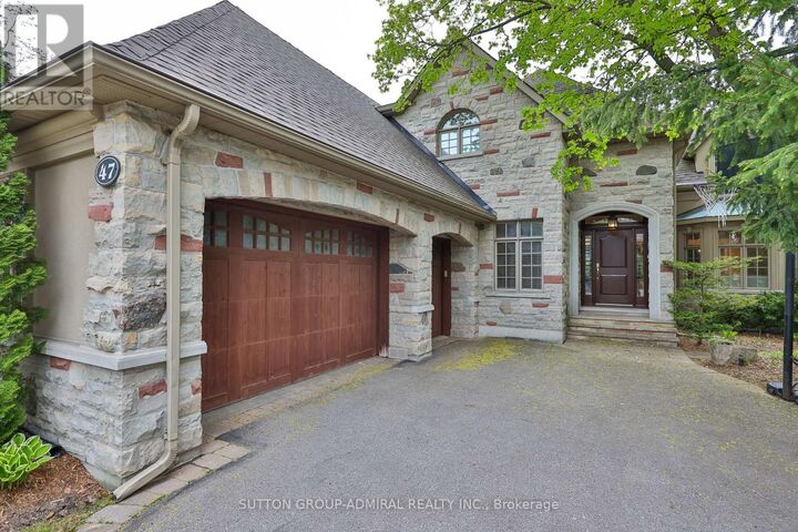 Property Photo:  47 Johnson Street  ON L3T 2N9 