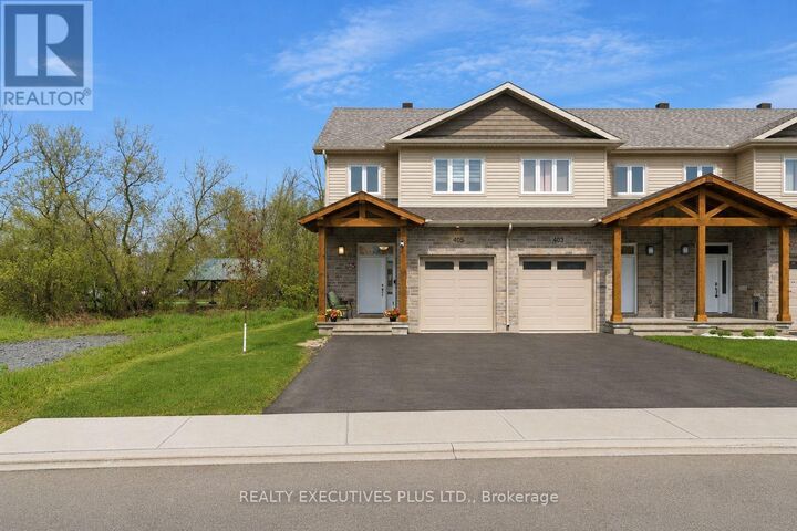 Property Photo:  405 Voyageur Place West  ON K0A 1W0 