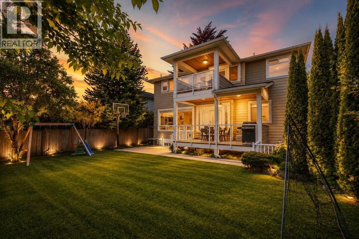 Property Photo:  481 West Windsor Road  BC V7N 2N5 