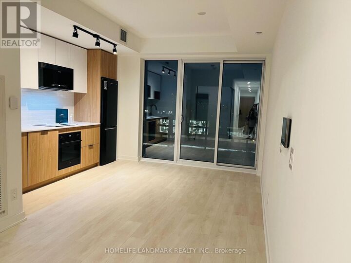 Property Photo: 5 Defries Street 606 ON M5A 3R4