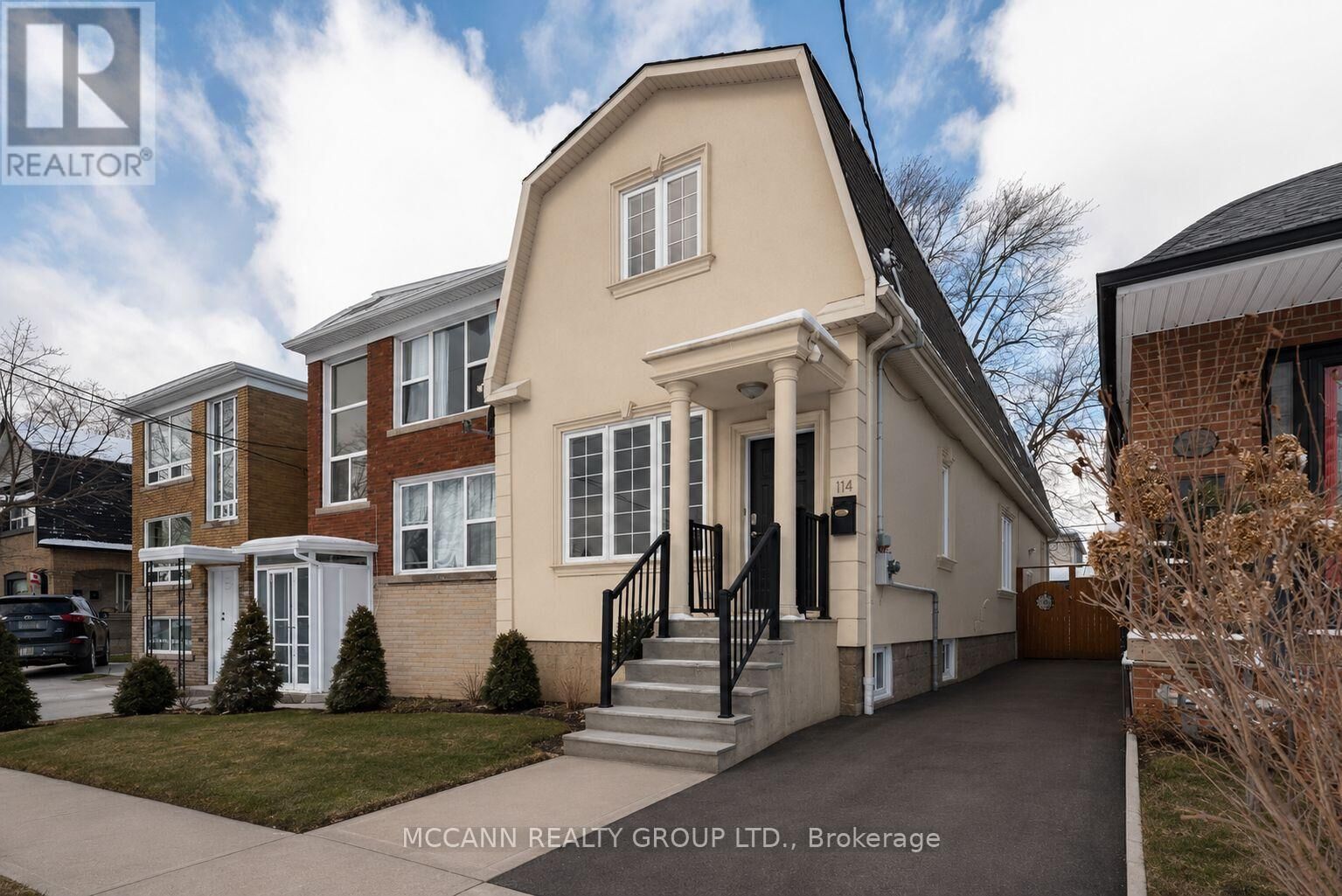 Property Photo:  114 Belgravia Avenue Basement  ON M6E 2M5 