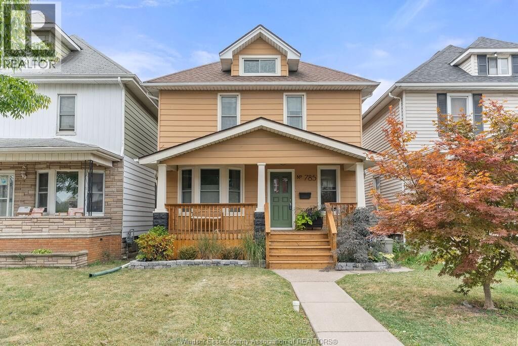 Property Photo:  785 Moy Avenue  ON N9A 2N5 