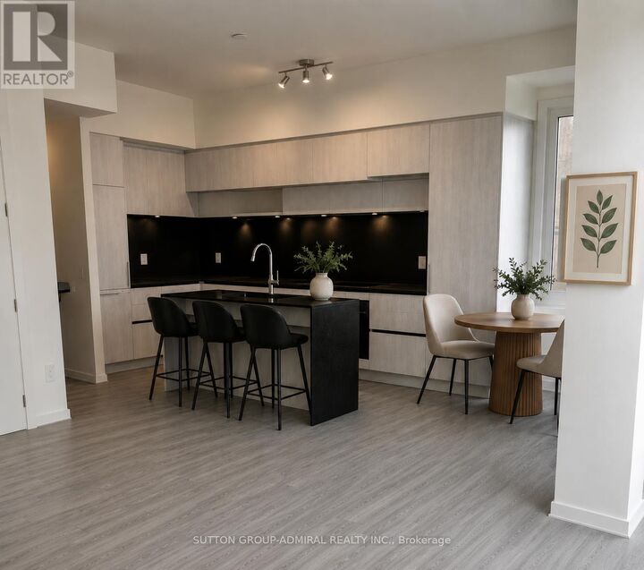 Property Photo:  10 Steckley House Lane 108  ON L4S 0N1 