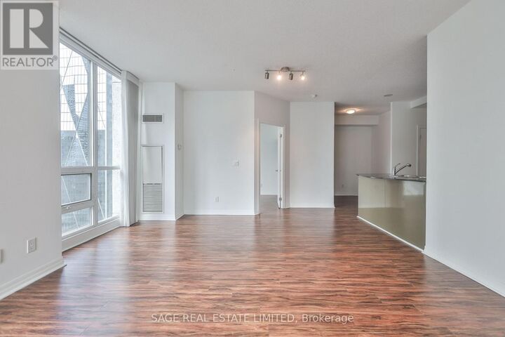 Property Photo:  16 Yonge Street 2711  ON M5E 2A1 