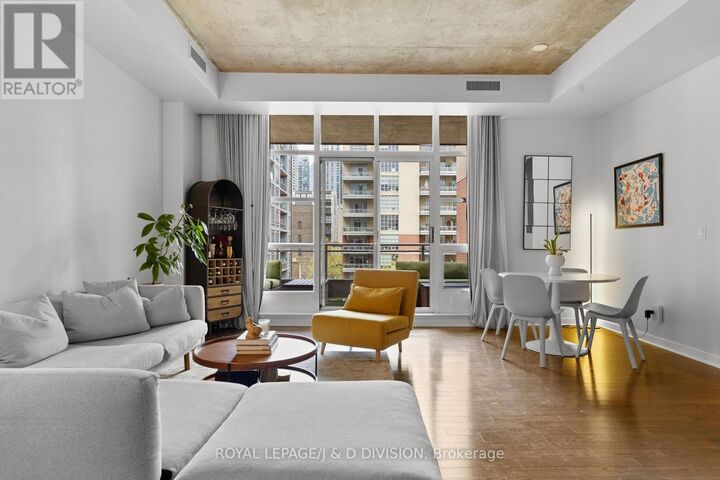 Property Photo:  19 Brant Street 508  ON M5V 2L2 