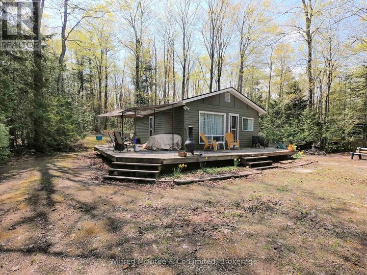 Property Photo:  210 Thompson Avenue  ON N0H 2G0 