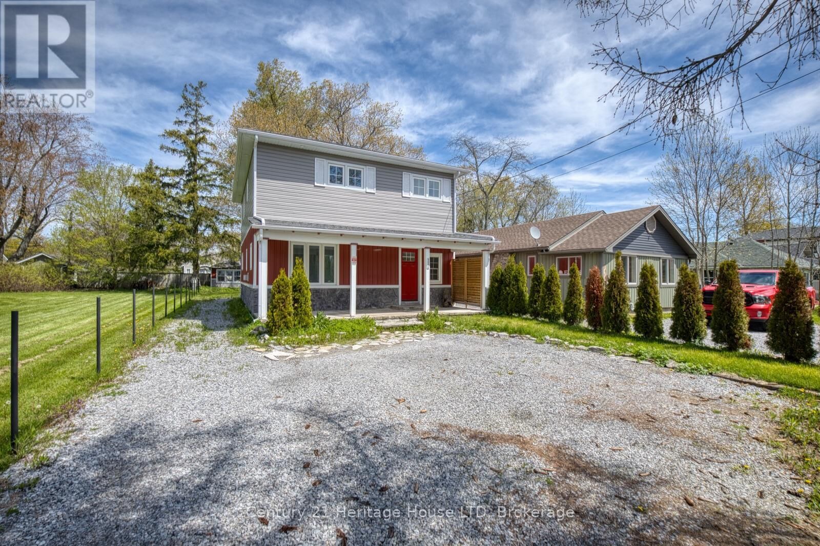 Property Photo: 3054 Thunder Bay Road ON L0S 1N0