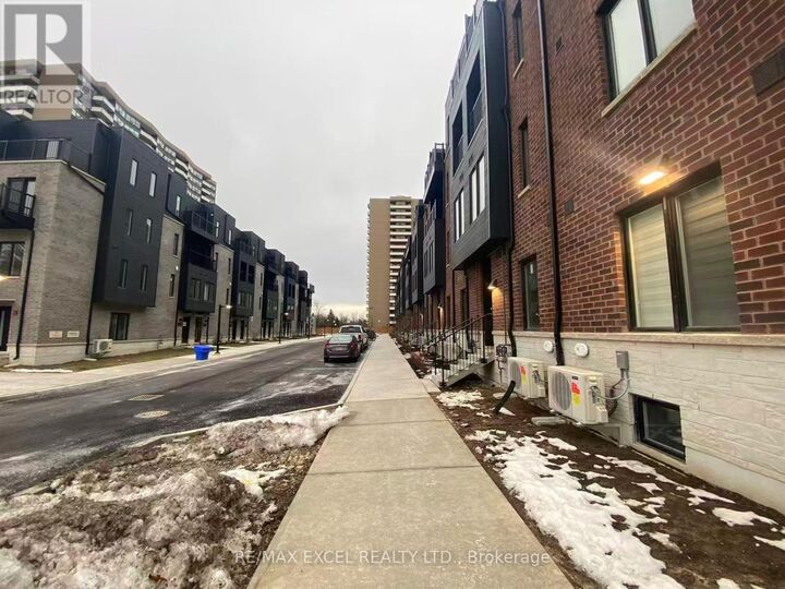 Property Photo:  10 Calamint Lane 61  ON M1W 2H1 