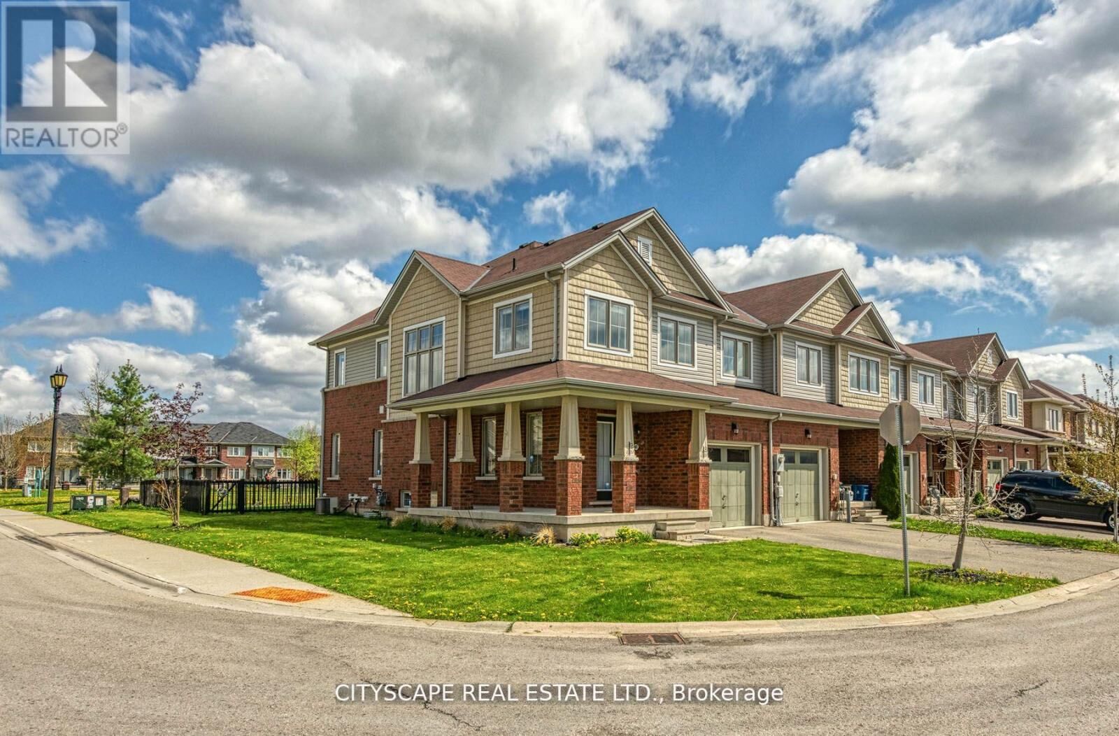 Property Photo:  8485 Primrose Lane  ON L2H 0K8 