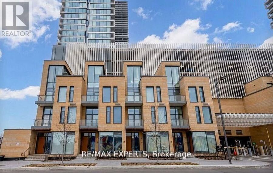 Property Photo:  9 Buttermill Avenue Th05  ON L4K 0M5 