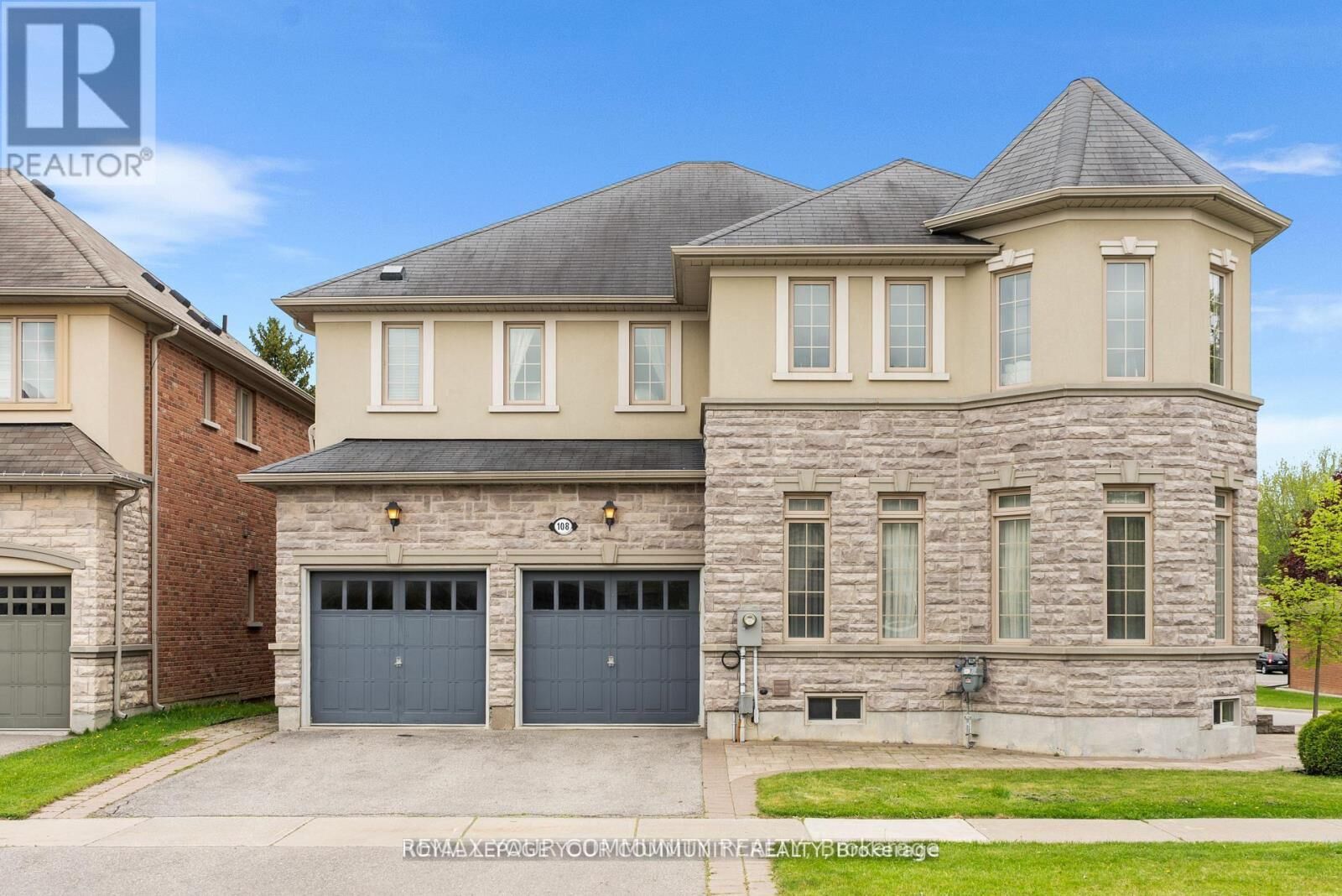 Property Photo:  108 Headwater Crescent  ON L4E 0T2 