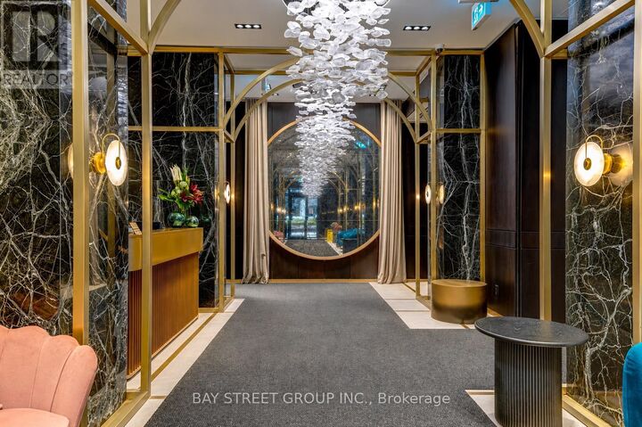Property Photo: 771 Yonge Street 1710 ON M4W 0B8