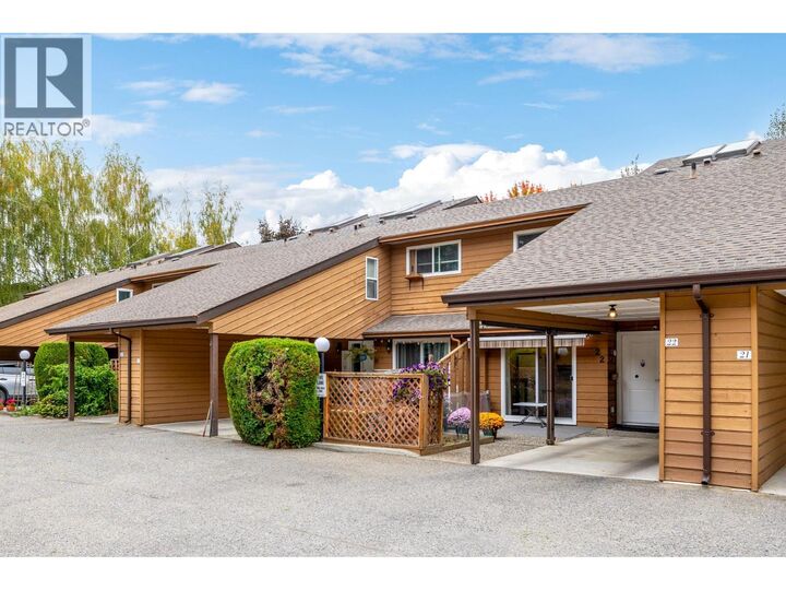 Property Photo: 750 Badke Road 22 BC V1X 6G9