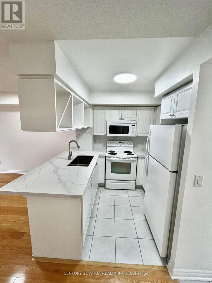 Property Photo:  4080 Living Arts Drive 1107  ON L5B 4N3 