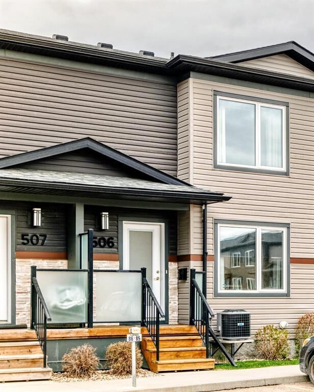 Property Photo:  205 Peguis Street  MB R3W 0N2 