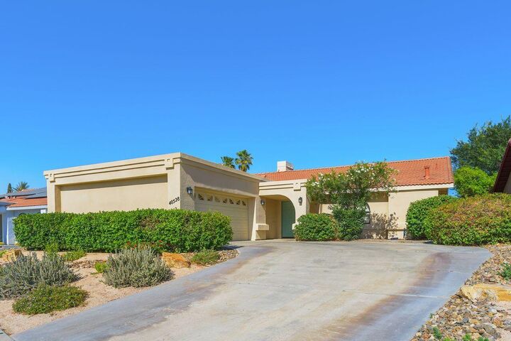 Property Photo:  40528 Meadow Lane  CA 92211 