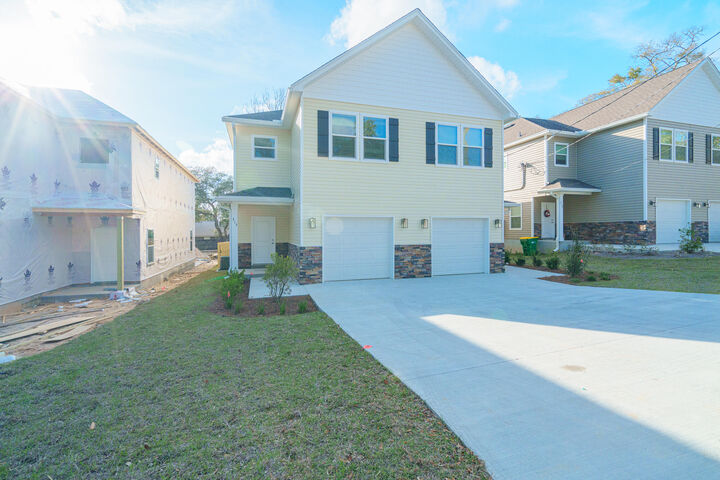 Property Photo:  315 Allen Street  FL 32578 