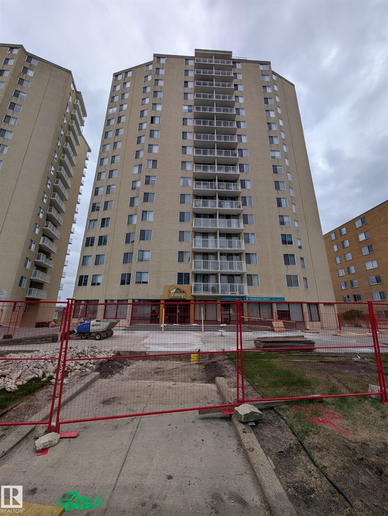Property Photo:  12141 Jasper Avenue NW 705  AB T5N 3X8 