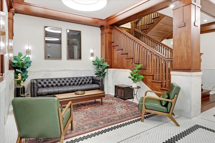 Property Photo: 707 Georgia Avenue TN 37402