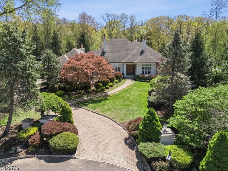 Property Photo:  110 Chelsea  NJ 07069 