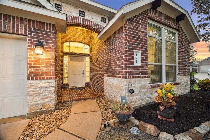 Property Photo:  191 Maple Grove Drive  TX 77384 