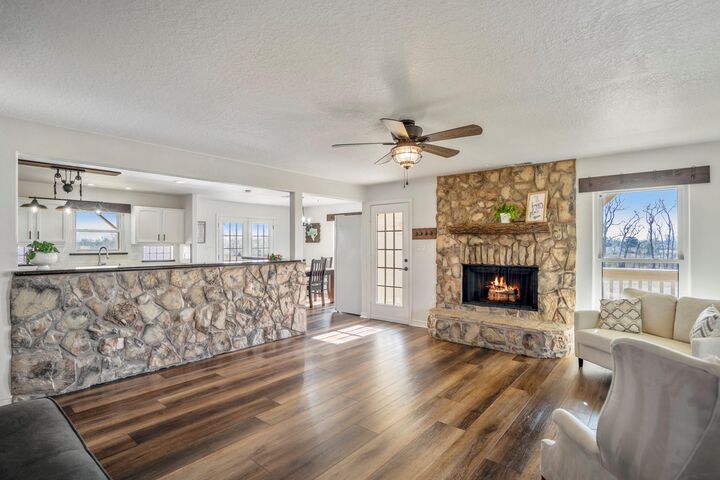 Property Photo:  10009 County Road 168  TX 77511 