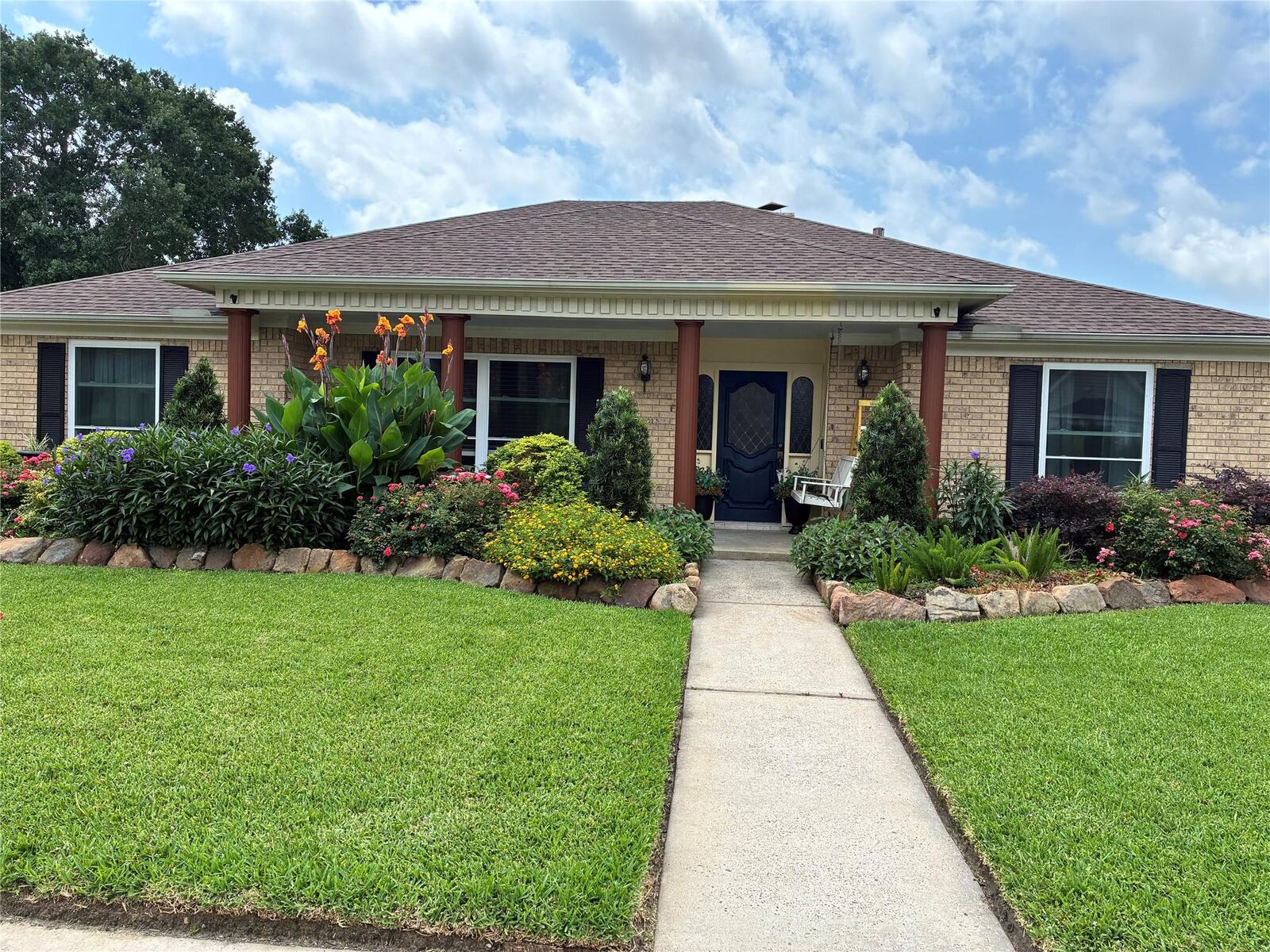 Property Photo:  4514 Shaun Drive  TX 77504 