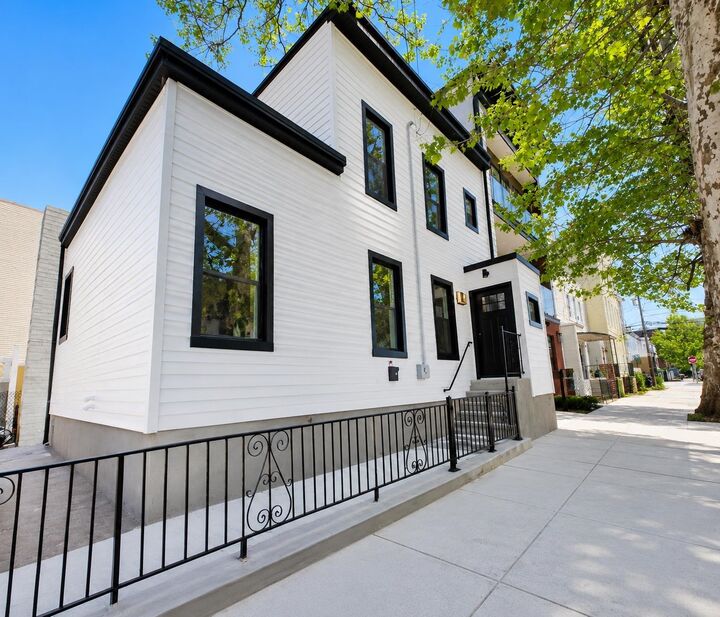 Property Photo:  7 Pierce Ave  NJ 07307 
