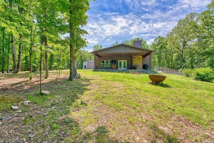 Property Photo: 316 Stihl Road AR 71901