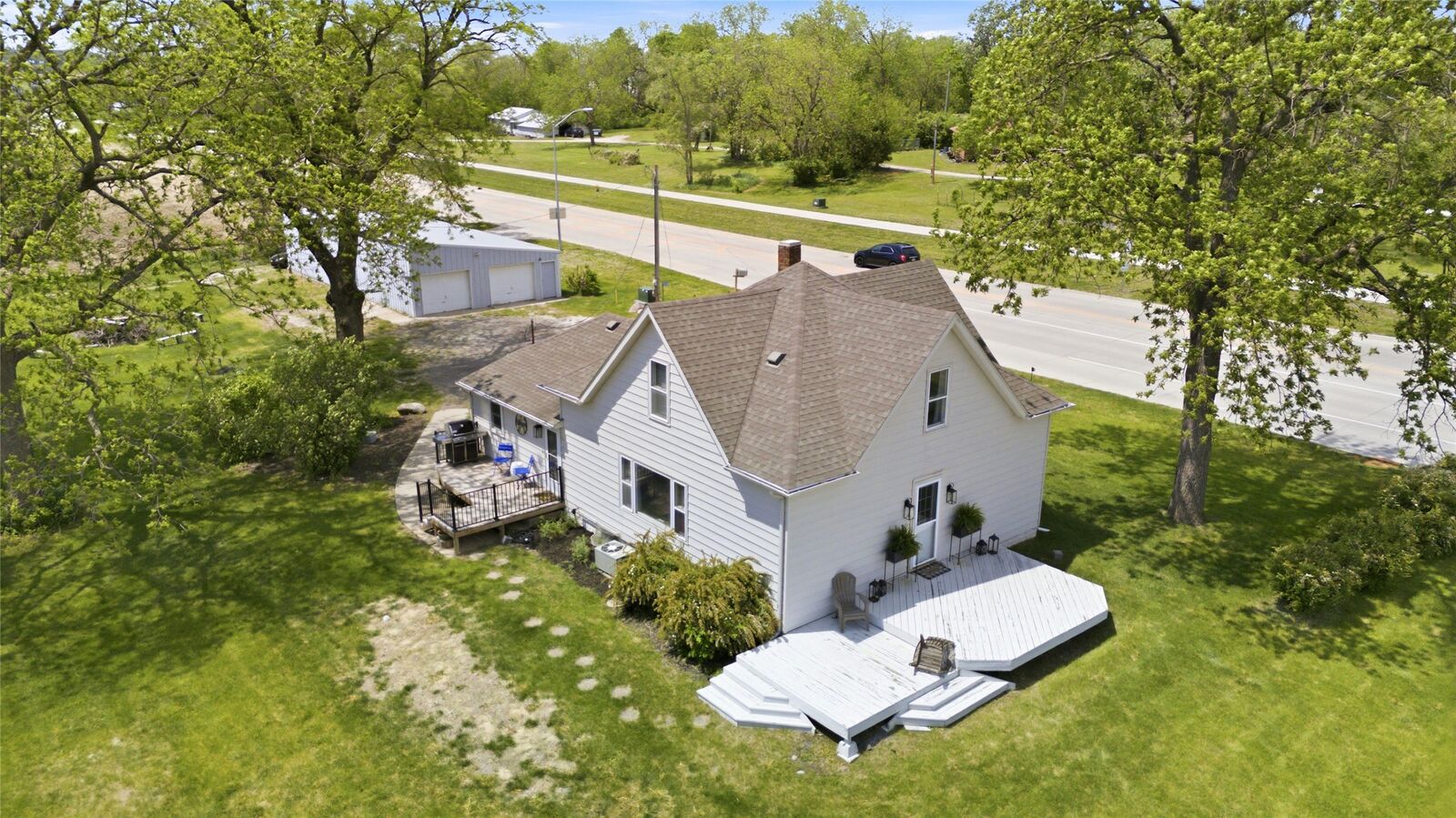 Property Photo: 31168 Ashworth Road IA 50263