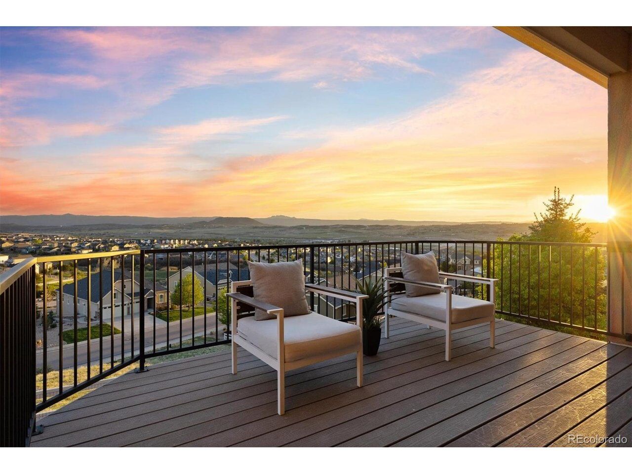Property Photo:  678 Eveningsong Dr  CO 80104 