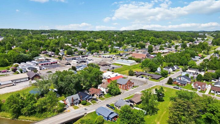 Property Photo:  404 Ford Street  KY 40701 