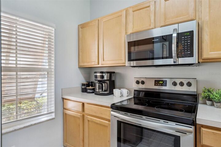 Property Photo:  8498 Crystal Cove Loop  FL 34747 