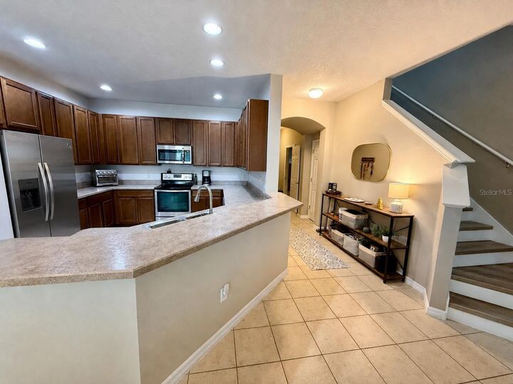 Property Photo: 343 Golden Dewdrop Way FL 32765