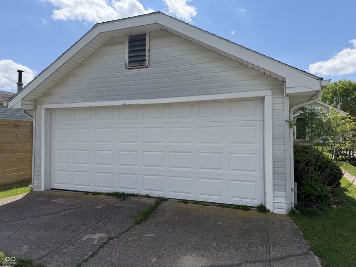 Property Photo: