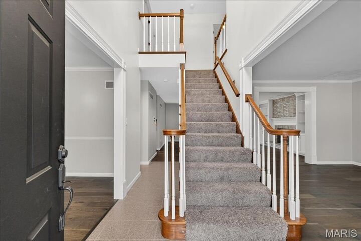 Property Photo:  12112 Fahrpark Lane  MO 63146 