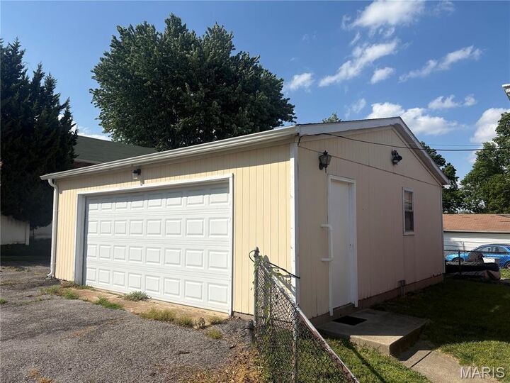 Property Photo: 1311 Wachtel Avenue MO 63125