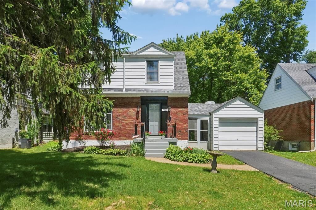 Property Photo: 7529 Marillac Drive MO 63121