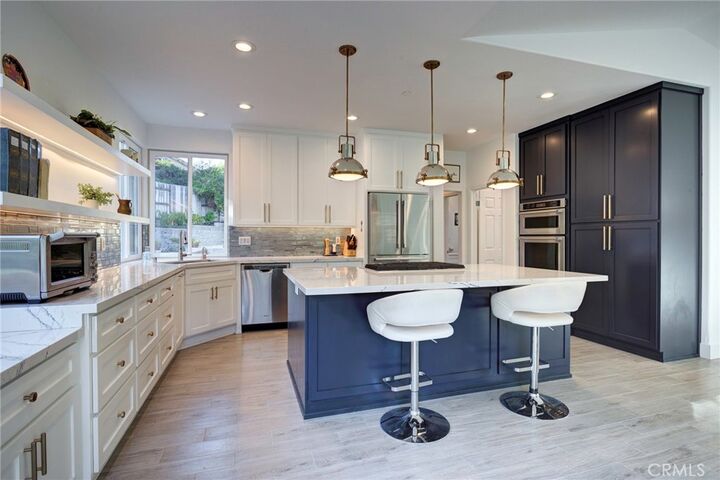 Property Photo:  637 Rosemary Court  CA 93420 