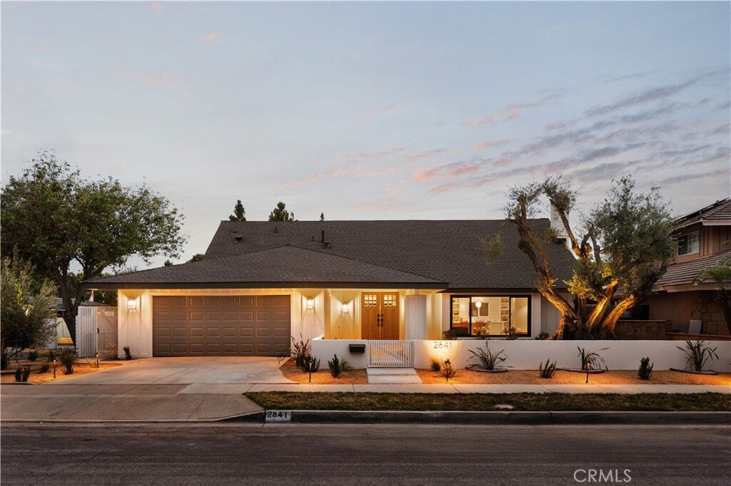 Property Photo:  2841 Boa Vista  CA 92626 