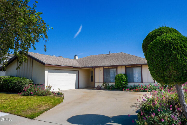 Property Photo: 1800 Natalie Place CA 93030