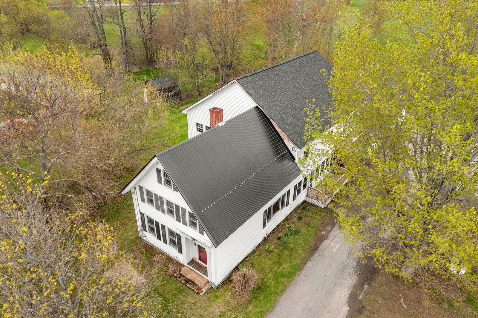 Property Photo:  417 Main Road  ME 04410 
