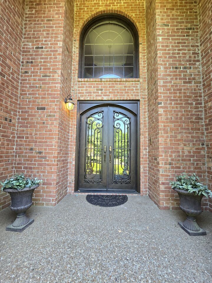 Property Photo:  9111 Brentmeade Blvd  TN 37027 