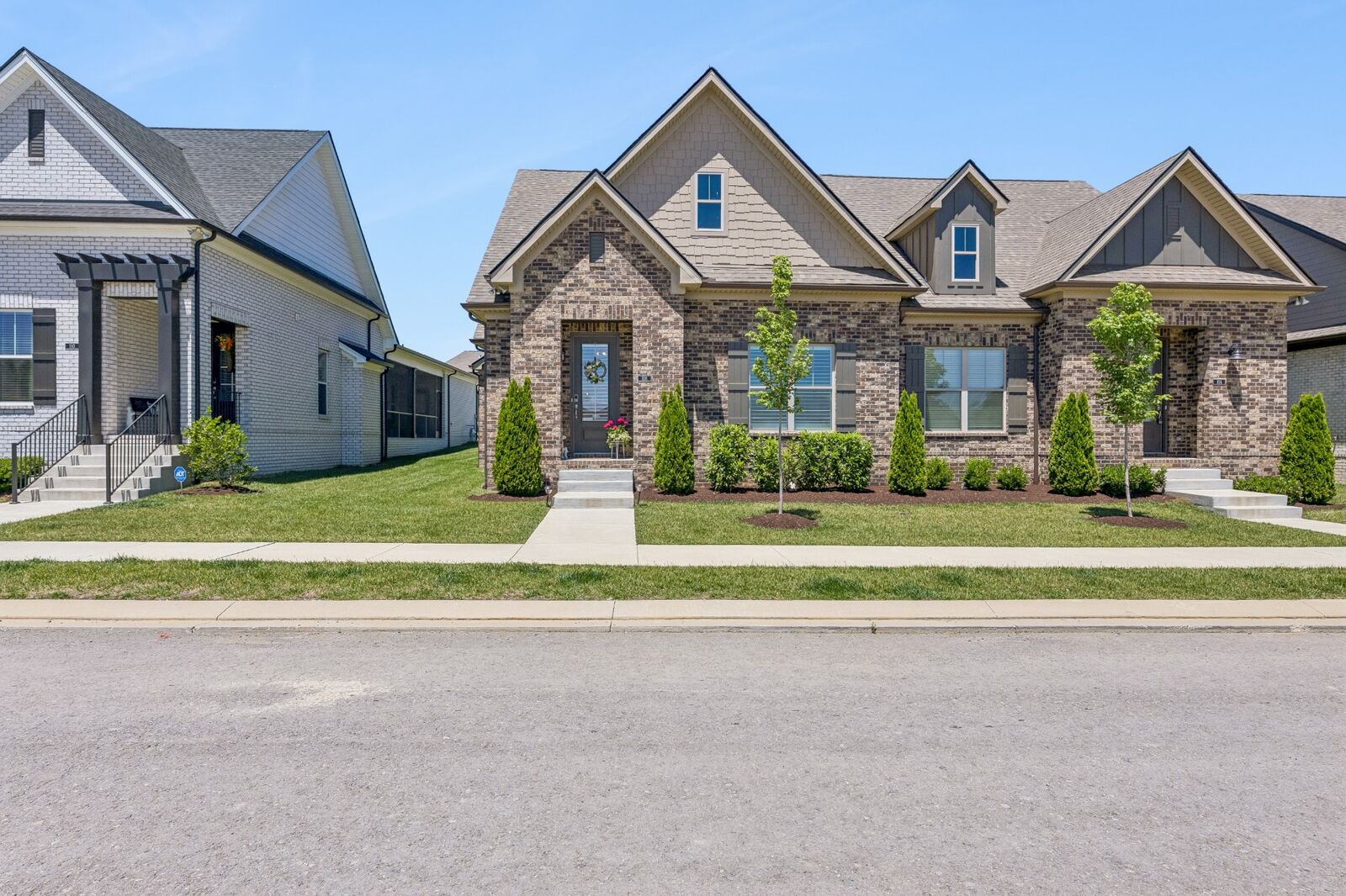 Property Photo:  108 Nelson St  TN 37066 
