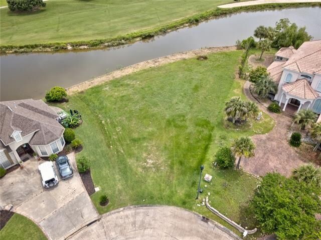 Property Photo: 473 E Honors Point LA 70458