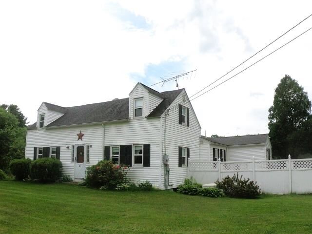 Property Photo:  481 Boston Post Road  NH 03031 
