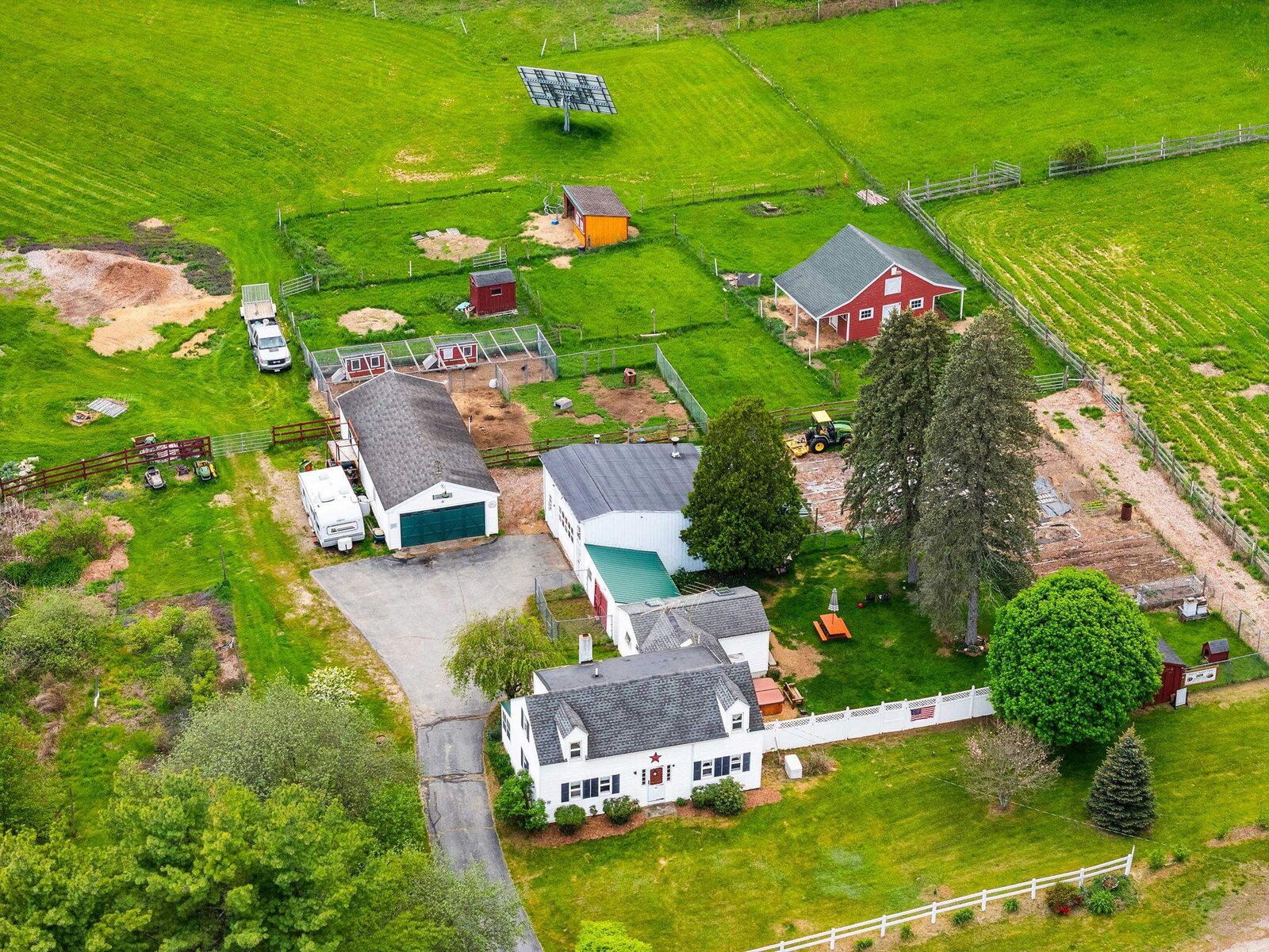 Property Photo: 481 Boston Post Road NH 03031