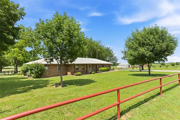 Property Photo:  235 Magnus Road  TX 75021 
